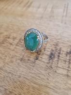 Antieke, zilveren ring met gefacetteerde smaragd. Maat 17.5, Sieraden, Tassen en Uiterlijk, Antieke sieraden, Ophalen of Verzenden