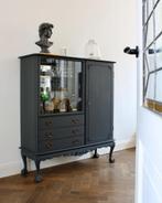 Vintage vitrinekast met lades, spiegel en queen ann poten, Antiek en Kunst, Ophalen