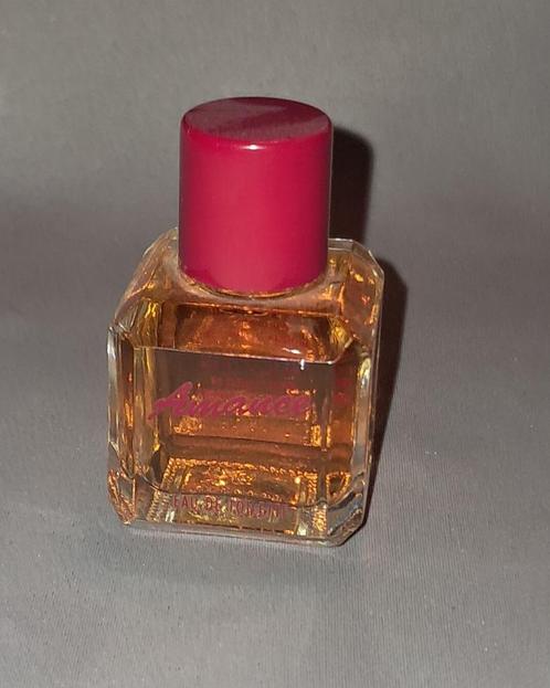 Volle parfum mini General Cosmetics Amance, Verzamelen, Parfumverzamelingen, Zo goed als nieuw, Miniatuur, Gevuld, Ophalen of Verzenden