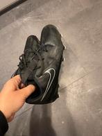 Nike voetbalschoenen – maat 32 – zwart In zeer goede staat!, Ophalen, Zo goed als nieuw, Jongen of Meisje