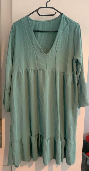 Lichtgroene jurk/lange blouse beschikbaar voor biedingen