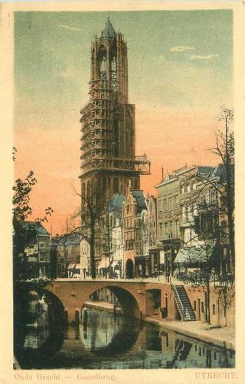 (300-436-007) Utrecht Oude Gracht beschikbaar voor biedingen