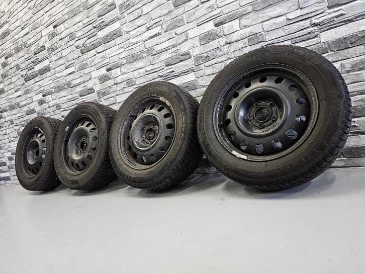 Winterset passend onder Ford, Jaguar en Volvo!, Auto-onderdelen, Banden en Velgen, Banden en Velgen, Winterbanden, 16 inch, 205 mm