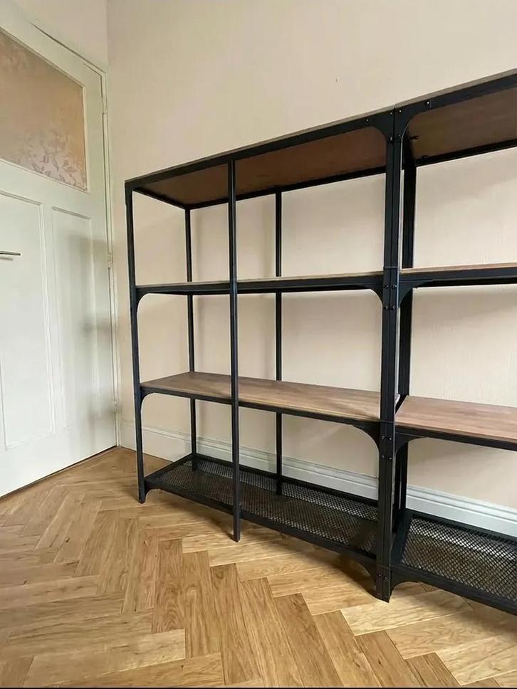 2x Fjallbo stellingkast zwart 100x136 - als nieuw!, Huis en Inrichting, Kasten | Boekenkasten, Zo goed als nieuw, 100 tot 150 cm