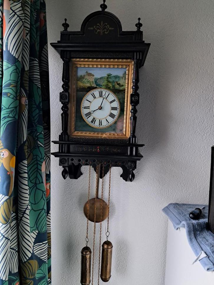 Antieke schwarzwalder schilderij klok, Antiek en Kunst, Antiek | Klokken, Ophalen of Verzenden