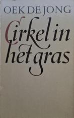Oek de Jong - Cirkel in het gras (Ex.3), Ophalen of Verzenden, Gelezen, Nederland