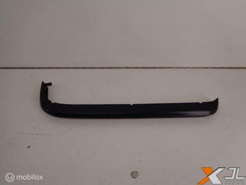 A1236900862 W123 SIERLIJST ACHTERLICHT RECHTS NOS OEM MB beschikbaar voor biedingen