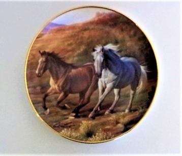 Verzamelborden met Paarden beschikbaar voor biedingen