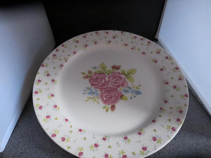 Taartbord Jet Zarah servies, Huis en Inrichting, Keuken | Servies, Nieuw, Overige typen, Overige stijlen, Overige materialen, Ophalen of Verzenden