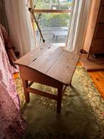 Oude lessenaar klepkast, Antiek en Kunst, Antiek | Meubels | Stoelen en Banken, Ophalen of Verzenden