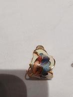 Vintage handgemaakt geëmailleerde oorklips, Ophalen of Verzenden, Zo goed als nieuw, Goud, Overige materialen
