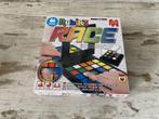 Rubik's race een spel voor 2 spelers [s740], Hobby en Vrije tijd, Gezelschapsspellen | Bordspellen, Ophalen of Verzenden, Zo goed als nieuw