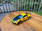 Porsche 911 GT2 RS modelauto 1/24, Ophalen of Verzenden, Zo goed als nieuw