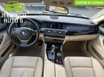 BMW 5-serie Touring 523i High Executive|Camera|Pano|Leer|Sto, Auto's, Achterwielaandrijving, Gebruikt, Beige, 2000 kg
