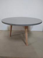 Industriële betonstuc salontafel in lichtgrijs, Nieuw, Betonstuc, Overige materialen, Minder dan 45 cm