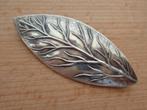 zilveren broche blad met nerf [470], Sieraden, Tassen en Uiterlijk, 4 tot 7 cm, Zo goed als nieuw, Zilver, Zilver
