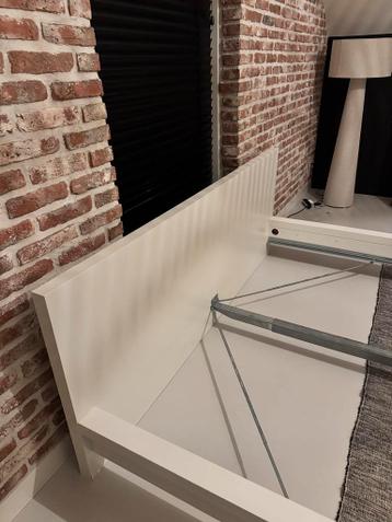 Ikea MALM Bed frame, hoog, wit, 180x200 cm - afbeelding 3