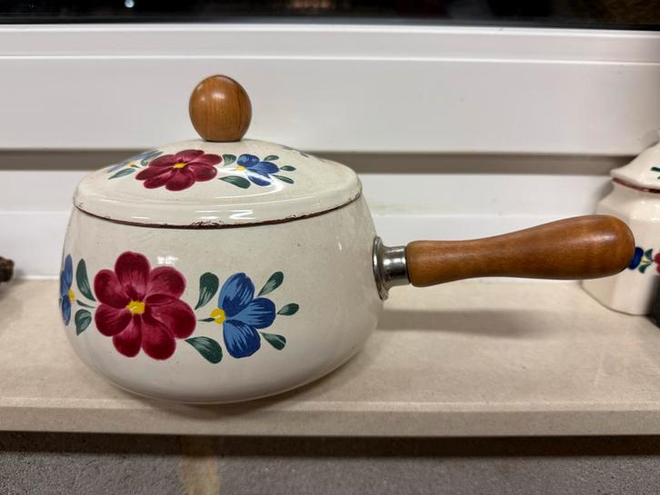 Boerenbond Emaille Pannetje met Deksel, Huis en Inrichting, Keuken | Potten en Pannen, Gebruikt, Koekenpan of Braadpan, Gietijzer