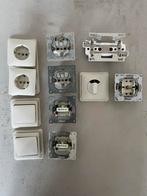 Peha schakelmateriaal - crème wit - stopcontacten, schakelaa, Ophalen of Verzenden, Gebruikt, Schakelaar