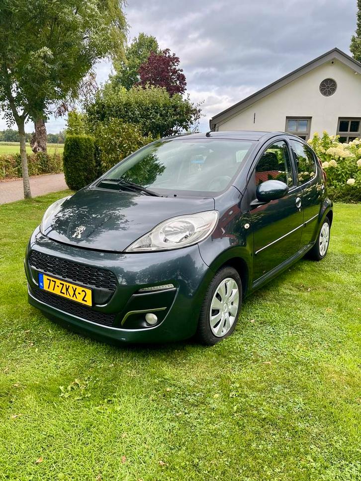 Peugeot 107 1.0 12V 5DR 2012 Grijs Airco️, Auto's, Peugeot, Particulier, Benzine, A, Hatchback, Handgeschakeld, Origineel Nederlands