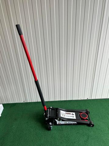 Nieuwe 4-ton hydraulische garage krik beschikbaar voor biedingen