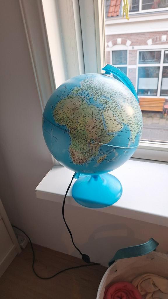 Wereldbol met Lampje, Huis en Inrichting, Woonaccessoires | Wereldbollen, Gebruikt, Verlicht, Ophalen