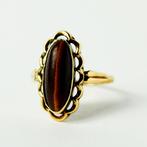 VNTG atelier - Vintage goud 14 karaat gouden ring tijgeroog, Bruin, Ophalen of Verzenden, Zo goed als nieuw, 17 tot 18