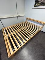 Bedframe 140 x 200 cm twijfelaar met losse lattenbodems ikea, Huis en Inrichting, Slaapkamer | Bedden, Ophalen, 140 cm, Zo goed als nieuw