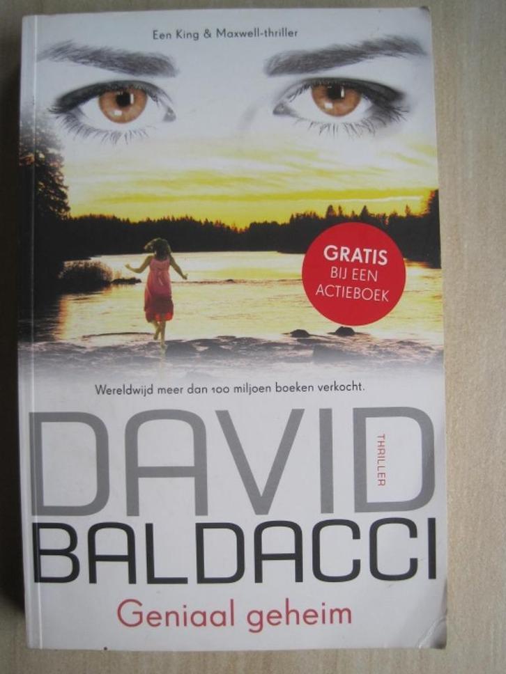 337 - Geniaal geheim - David Baldacci, Boeken, Thrillers, Zo goed als nieuw, Amerika, Verzenden