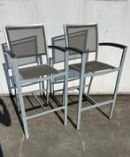 3 stuks zwarte horeca kwaliteit terras krukken nette staat, Huis en Inrichting, Barkrukken, Ophalen, Met voetsteun, 60 tot 90 cm