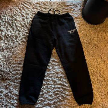 Fear of god essentials trainingsbroek maat l beschikbaar voor biedingen