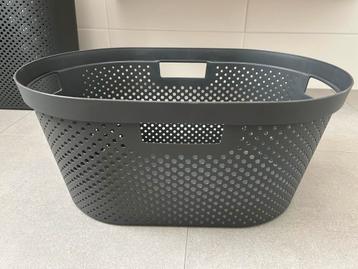 Curver wasmand 40L beschikbaar voor biedingen