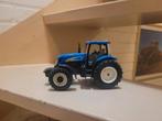 Ertl New Holland T7040, Ophalen of Verzenden, Tractor of Landbouw, ERTL