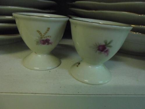 4 x Eierdop Bavaria met roze bloemetjes / bloesem, Antiek en Kunst, Antiek | Servies los, Ophalen of Verzenden