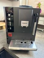 Siemens EQ5, Witgoed en Apparatuur, Koffiezetapparaten, Ophalen, Gebruikt, 10 kopjes of meer, Koffiemachine