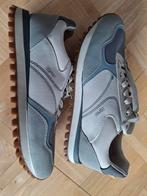 Nieuwe Esprit sneakers maat 41, Nieuw, Ophalen of Verzenden, Sneakers of Gympen, Grijs