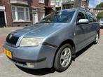 Skoda Fabia Combi 1.4-16V Elegance AUTOMAAT Nieuwe Apk Airco, 450 kg, Gebruikt, 4 cilinders, Origineel Nederlands