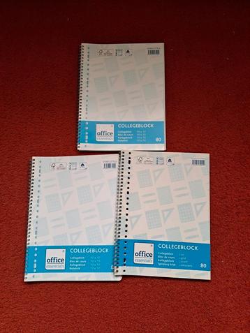 3x A4 schriften 1 met lijntjes 2x met blokjes NIEUW NIEUW  beschikbaar voor biedingen