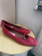 Rode instappers schoenen 42, Ophalen of Verzenden, Zo goed als nieuw