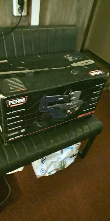 elektrische ferm figuurzaag beschikbaar voor biedingen