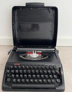 Brother Deluxe 220 typemachine incl. draagkoffer, Diversen, Typemachines, Ophalen of Verzenden, Zo goed als nieuw
