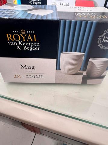 Nieuw in doos  beschikbaar voor biedingen