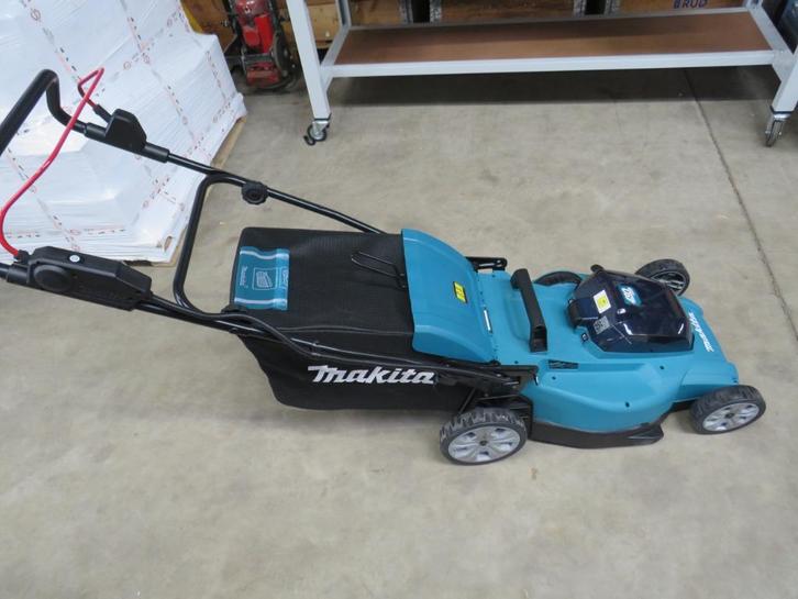 Makita DLM480Z LXT 2x18 V accu Grasmaaier 48 cm Nieuw, Tuin en Terras, Grasmaaiers, Nieuw, Accu-grasmaaier, 40 t/m 49 cm, Cirkelmaaier
