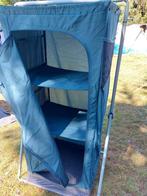 Opvouwbare campingkast Basic - QUECHUA, Caravans en Kamperen, Kampeermeubelen, Ophalen, Zo goed als nieuw, Campingkast