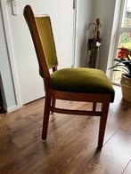Vintage groene velvet stoffen stoel. Goede zit., Antiek en Kunst, Antiek | Meubels | Stoelen en Banken, Ophalen of Verzenden