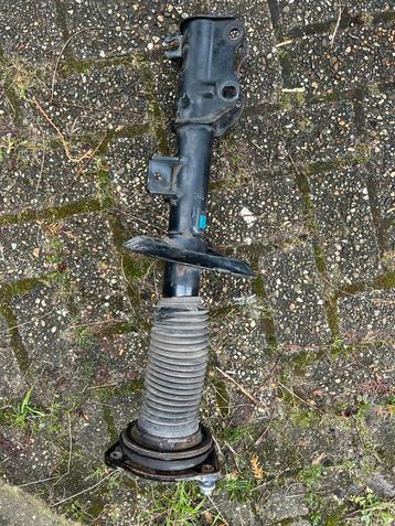 Veerpoot voor mercedes. Vito Viano. w639. beschikbaar voor biedingen