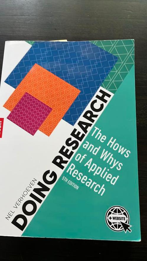 Nel Verhoeven - Doing Research, Boeken, Wetenschap, Zo goed als nieuw, Ophalen of Verzenden