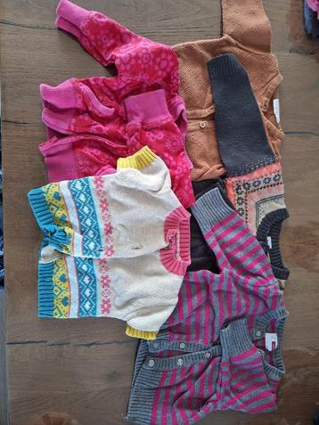 Pakket meisjeskleding maat 62 beschikbaar voor biedingen