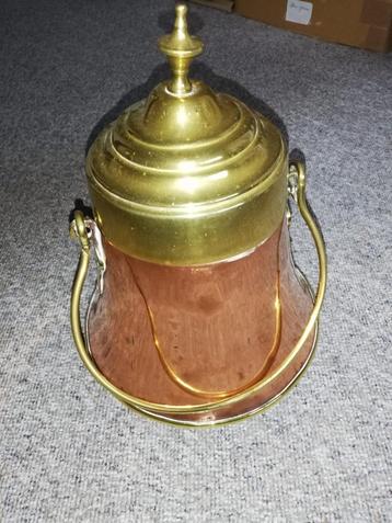 Doofpot Koper.   beschikbaar voor biedingen