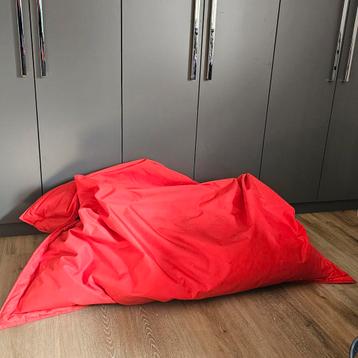 Rode Nylon Zitzak - 160x130x20cm beschikbaar voor biedingen